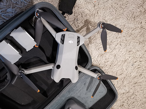 Droon DJI Mini 4 Pro droon, DJI RC 2, 2 akut, kott (5 foto / 6)