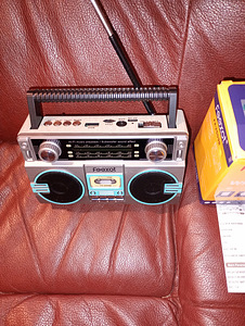 Elektroonika raadio stereo kaasaegne (2 foto / 10)