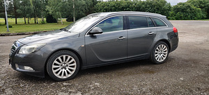 OPEL INSIGNIA SPORTS TOURER SW 2.0 CDTI 118kW (2 foto / 14)