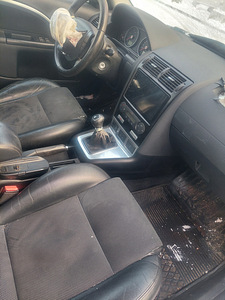 Ford Mondeo mk3 2.2 114kw 6k manual (6 foto / 10)