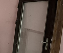 Продам стеклопакеты,окна в дерев. рамах, двери