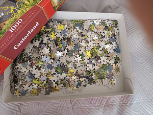 Puzzles (1 foto / 8)