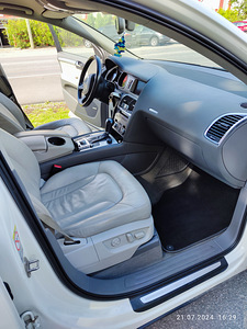 Audi Q7 V6 Quattro (6 foto / 12)