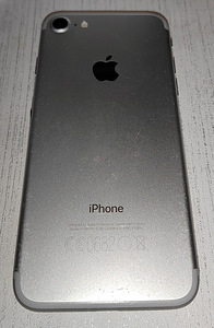 iPhone 7 256gb (3 фото из 4)
