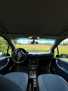 MERCEDES-BENZ A 170 CDI (2002) (4 foto / 6)