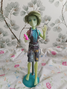 Monster high Ever after high Monster high (2 foto / 9)