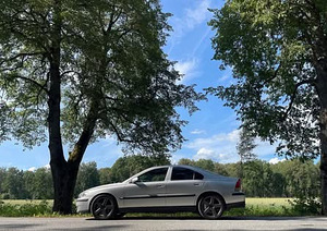 Volvo S60R (3 foto / 7)
