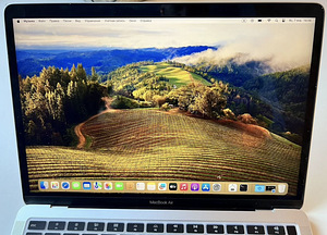 MacBook Air M1 Silver 16GB RAM (8 foto / 9)