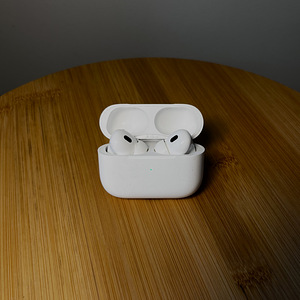 AirPods Pro (2nd generation) (1 foto / 4)