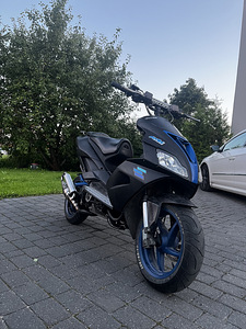 Aprilia sr50 (70) (5 foto / 9)