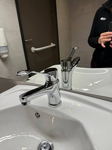 Tallinna puhastusteenused / Korterite, majade ja kontorite (2 foto / 4)