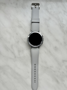 Samsung Galaxy Watch4 Classic 46mm nutikell (1 foto / 5)
