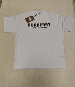 Burberry T-shirt (2 foto / 3)