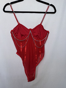 Body (2 foto / 5)