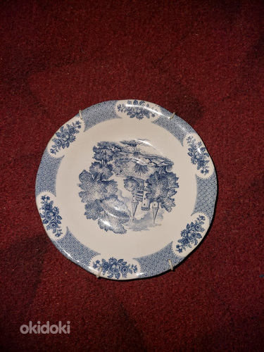 Vanaaegne kunsti taldrik