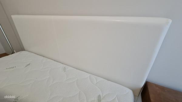 Кровать ECO из иск.кожи с матрасом 140x200 цена более 1000EU (фото #3)