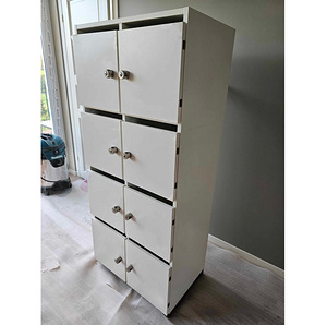 SUPER Lukustavad kapid garderoob riidekappid kappid (1 foto / 6)