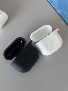 Apple AirPods 4 Kõrvaklapid (4 foto / 7)
