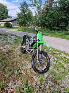Kawasaki KX450F 2015a. (6 foto / 8)
