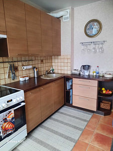 Мебель на кухню( забронирована) (3 фото из 4)