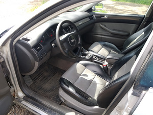 Audi A6 1.8T Quattro (7 foto / 8)