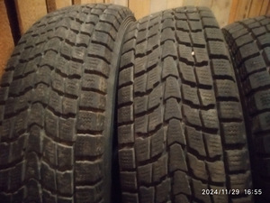 Шины Dunlop 225/65R17 (3 фото из 3)