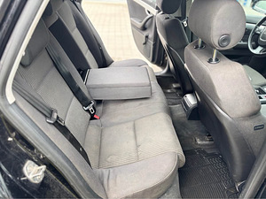 Audi A4 disell manuaal (6 foto / 7)