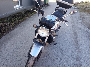 Honda CBF600 (4 фото из 5)