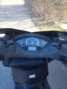 Yamaha X-MAX 125, (5 foto / 6)