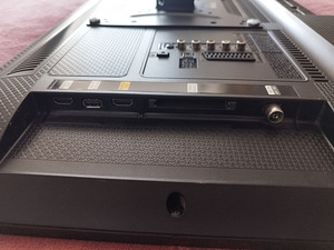 Teler Samsung Full HD 32" (5 foto / 5)