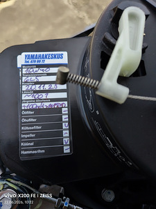 YAMAHA F6 CMH (5 фото из 5)