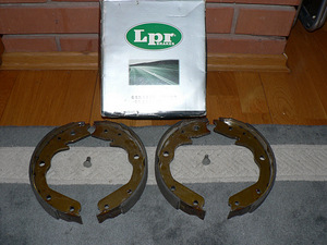 Piduriklotside komplekt, seisupidur-OPEL MONTEREY (3 foto / 3)