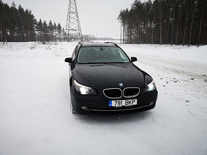 BMW e61 рестайлинг 2010 520D (3 фото из 15)