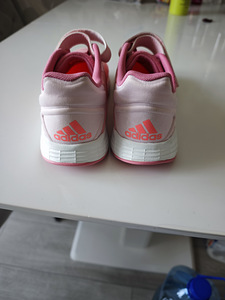 Adidas tossud suurus 33 (3 foto / 5)