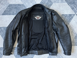 Harley Davidson FXRG Series 1 Sõidutagi M (3 foto / 10)