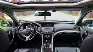 Honda Accord Executive Advanced (11 foto / 15)