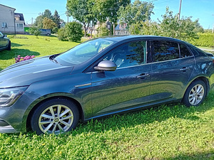Renault megane 4 (2 фото из 4)