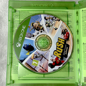 Xbox One S + 2 mängu (Rush ja Just Dance) (6 foto / 10)