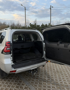 Toyota Land Cruiser 2.8 150 kW • 2022 (10 foto / 10)