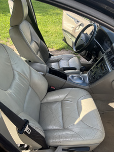 Volvo S60 2004 (8 фото из 15)