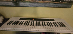 Синтезатор CASIO CT-S200 WE (2 фото из 3)