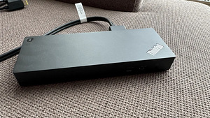 Lenovo ThinkPad Thunderbolt 4 Workstation Dock (3 foto / 3)