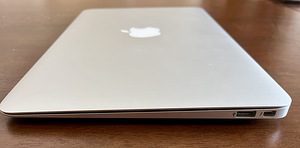 MacBook Air 11'', 2013 (3 foto / 8)