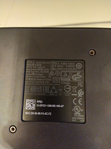 Dell type c docking station wd-15 (1 foto / 3)