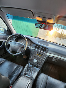 Volvo s80 2.4 td. 120kw (7 foto / 8)