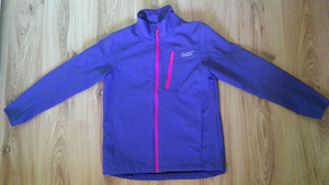 North bend softshell jope,146-152 (1 foto / 3)