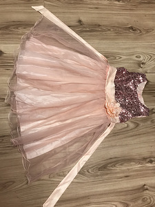 Платье,120