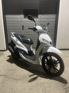 Peugeot Tweet roller (1 foto / 8)