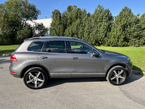 Volkswagen Touareg 3.0d 180kw 2012a (12 foto / 14)