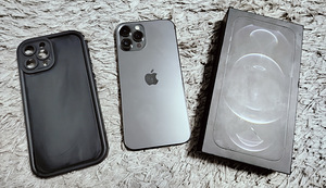 iPhone 12 Pro MaX 128 GB (2 foto / 3)